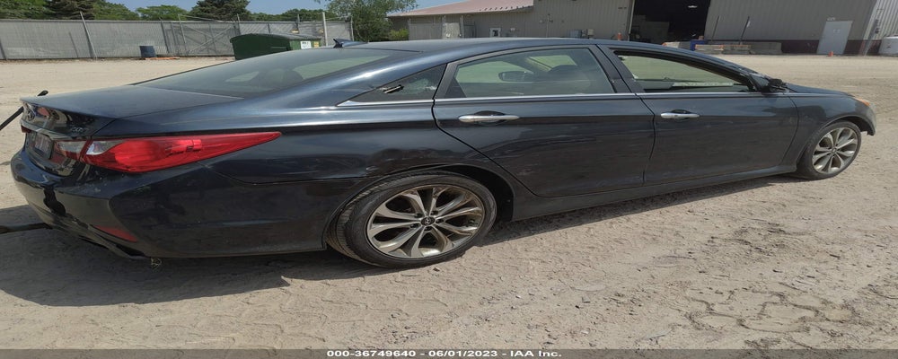 5NPEC4AB3EH818434 2014 HYUNDAI SONATA photo no. 4