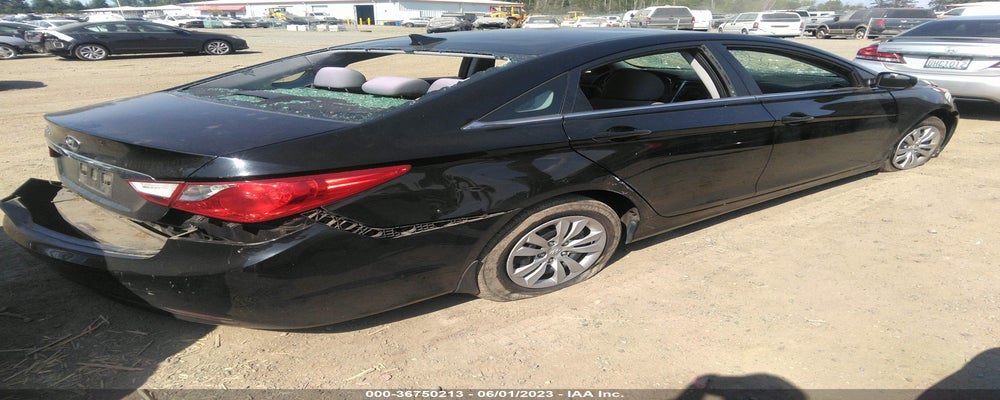 5NPEB4ACXBH107837 2011 HYUNDAI SONATA photo no. 4