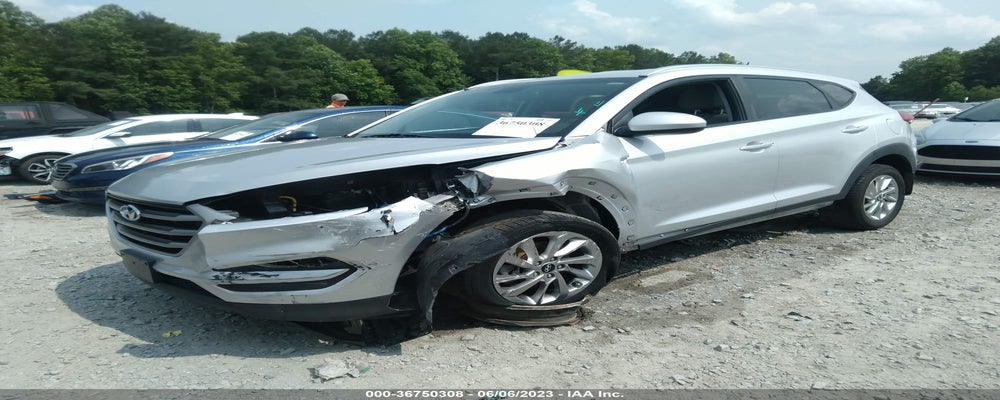 KM8J3CA42HU292054 2017 HYUNDAI TUCSON photo no. 2