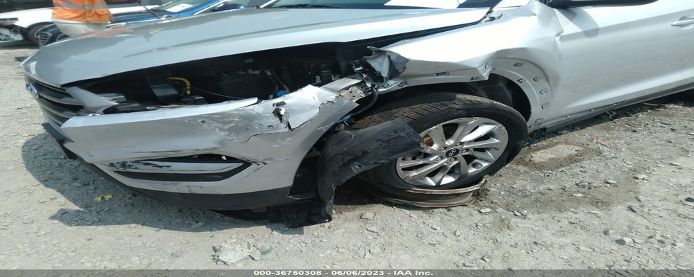 KM8J3CA42HU292054 2017 HYUNDAI TUCSON photo no. 6