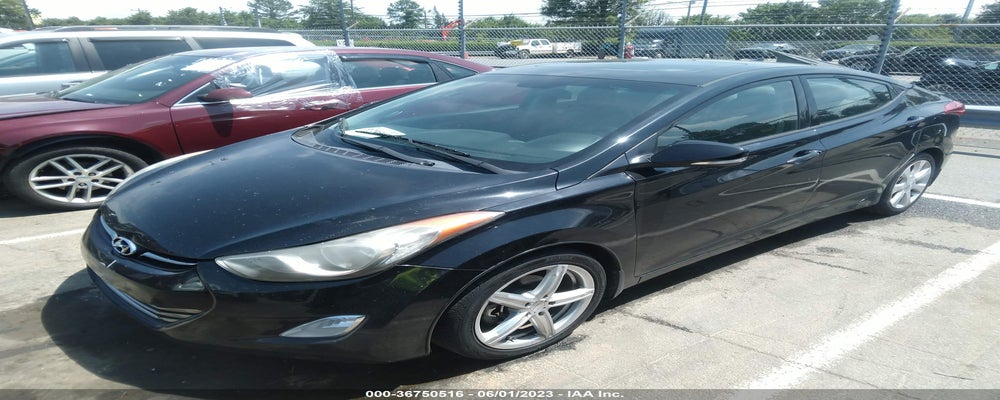 5NPDH4AE3DH277505 2013 HYUNDAI ELANTRA photo no. 2