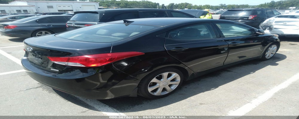 5NPDH4AE3DH277505 2013 HYUNDAI ELANTRA photo no. 4