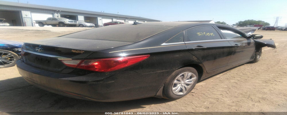 5NPEB4AC0CH463909 2012 HYUNDAI SONATA photo no. 4