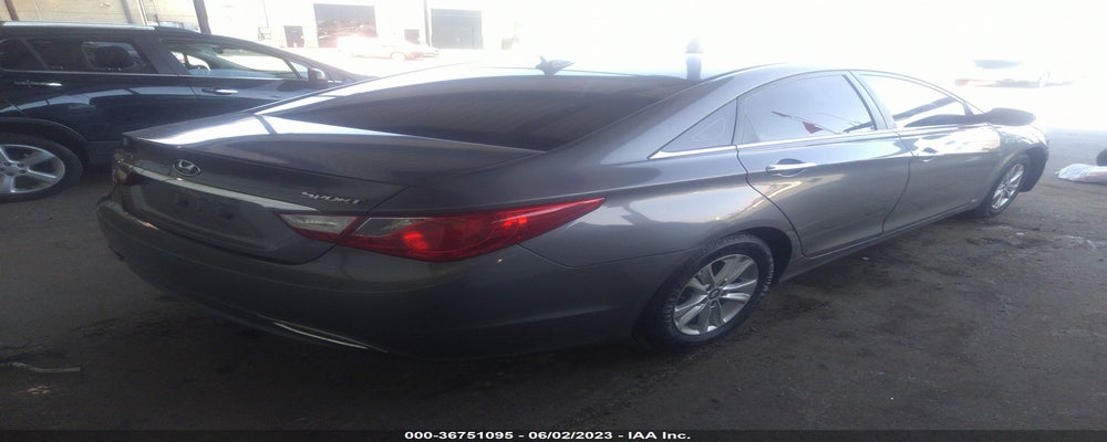 5NPEB4AC8DH669531 2013 HYUNDAI SONATA photo no. 4