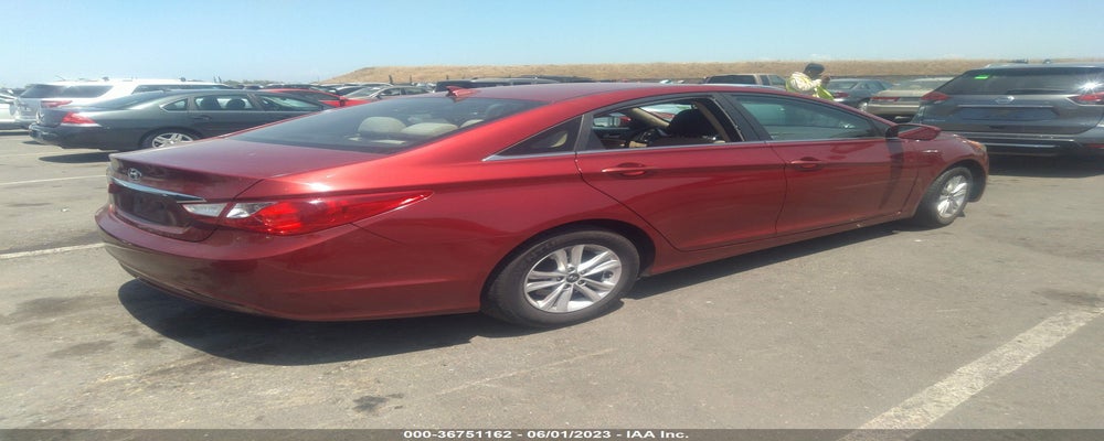 5NPEB4AC7DH709985 2013 HYUNDAI SONATA photo no. 4
