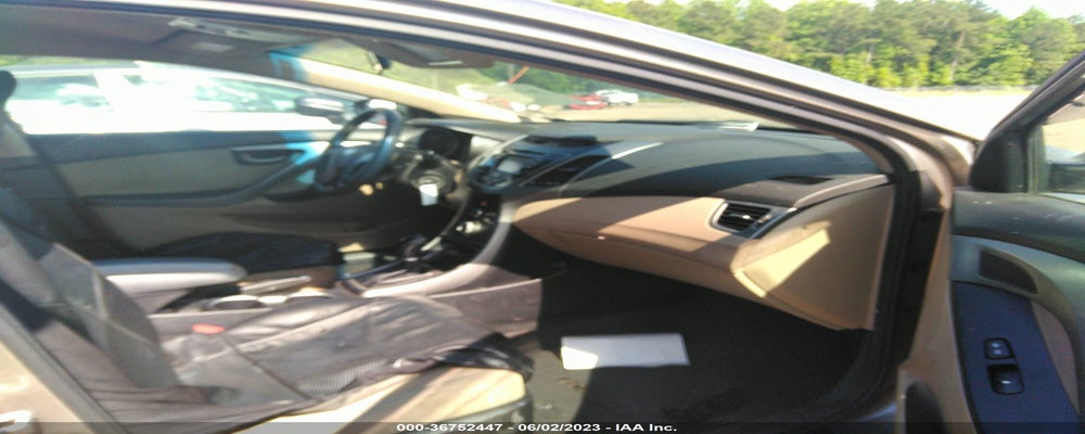 5NPDH4AE7GH670623 2016 HYUNDAI ELANTRA photo no. 5