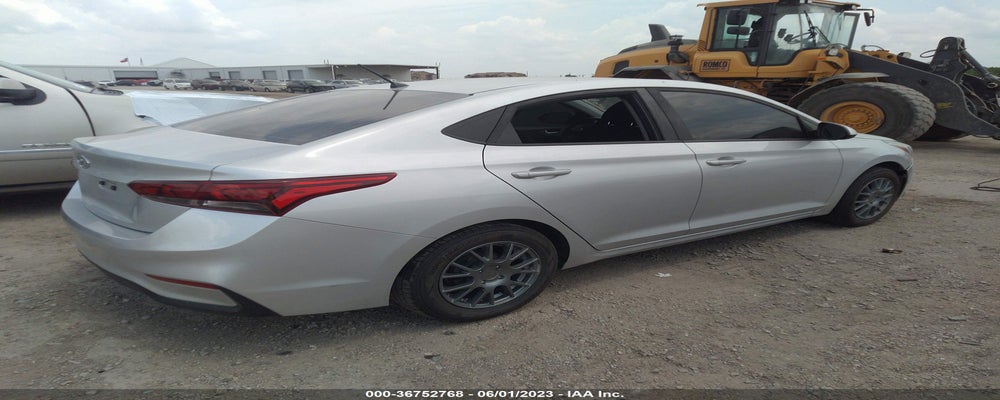 3KPC24A39JE012535 2018 HYUNDAI ACCENT photo no. 4
