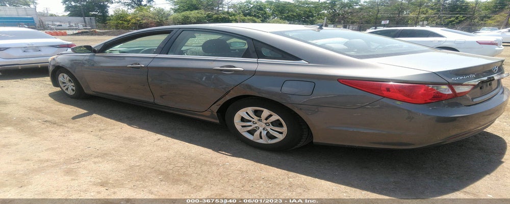 5NPEB4ACXCH327237 2012 HYUNDAI SONATA photo no. 3