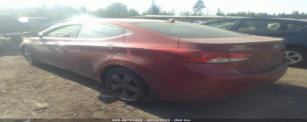 KMHDH4AE6DU523240 2013 HYUNDAI ELANTRA photo no. 3
