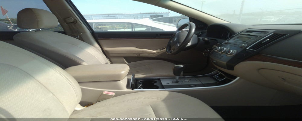 KM8NUDCC1AU119009 2010 HYUNDAI VERACRUZ photo no. 5