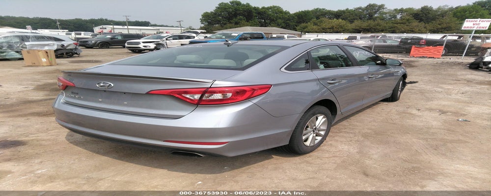 5NPE24AF0HH483661 2017 HYUNDAI SONATA photo no. 4