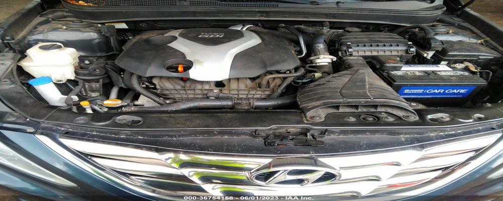 5NPEC4ABXCH481872 2012 HYUNDAI SONATA photo no. 10