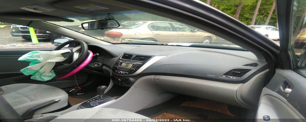 KMHCT4AE0HU297728 2017 HYUNDAI ACCENT photo no. 5