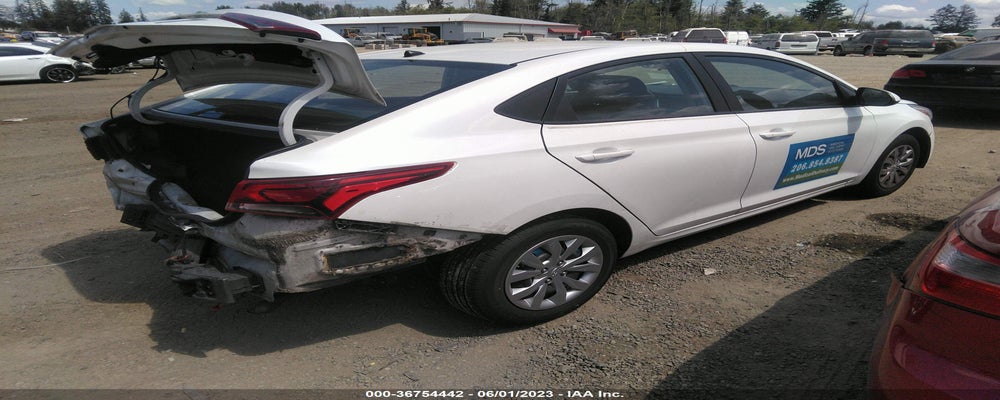 3KPC24A35JE011639 2018 HYUNDAI ACCENT photo no. 4