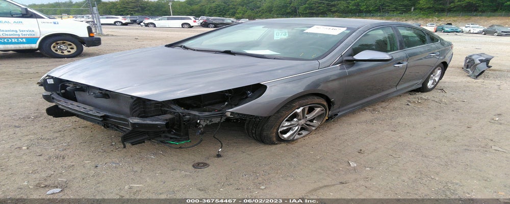 5NPE34AF9JH660971 2018 HYUNDAI SONATA photo no. 2