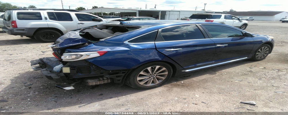 5NPE34AF7FH215622 2015 HYUNDAI SONATA photo no. 4