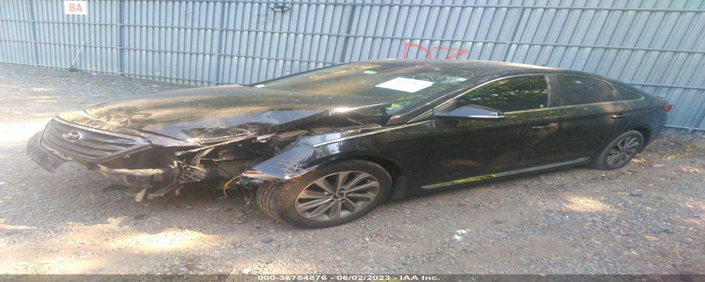 5NPE34AF8GH420271 2016 HYUNDAI SONATA SPORT/LIMITED photo no. 2