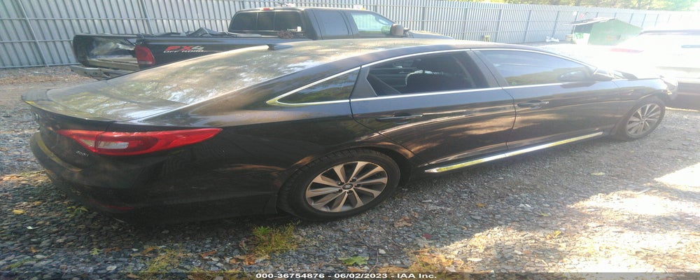 5NPE34AF8GH420271 2016 HYUNDAI SONATA SPORT/LIMITED photo no. 4