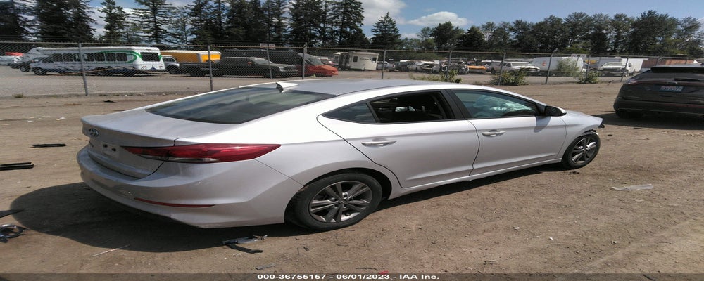 5NPD84LF0JH326533 2018 HYUNDAI ELANTRA photo no. 4