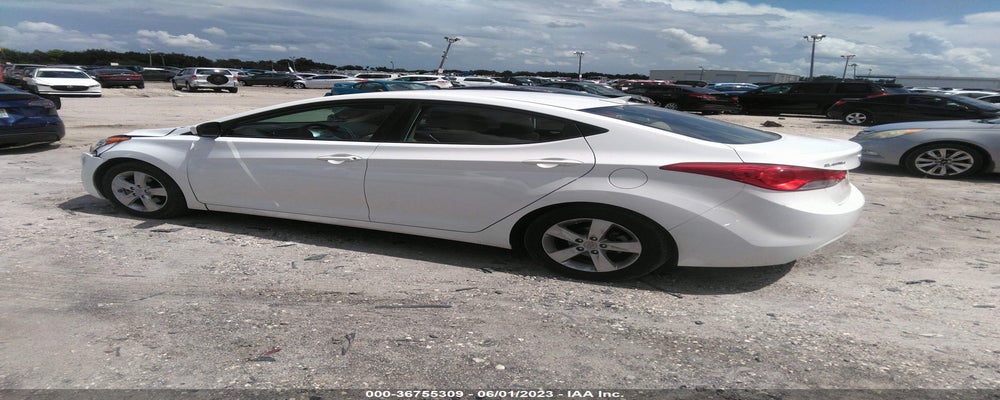 5NPDH4AE1DH410374 2013 HYUNDAI ELANTRA photo no. 3