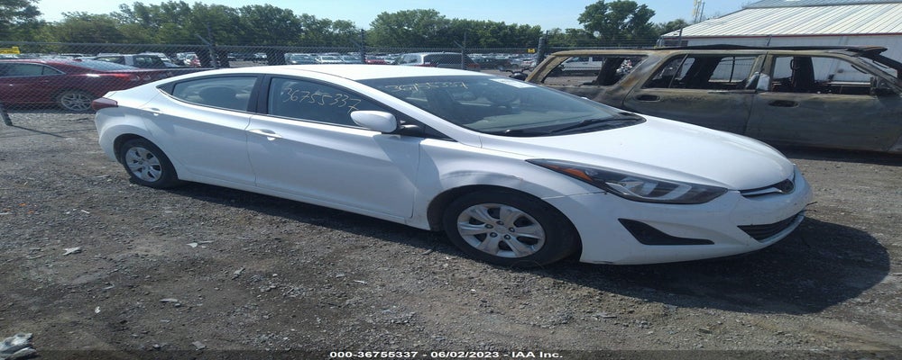5NPDH4AE8GH677239 2016 HYUNDAI ELANTRA photo no. 13