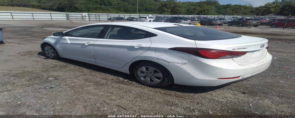 5NPDH4AE8GH677239 2016 HYUNDAI ELANTRA photo no. 3