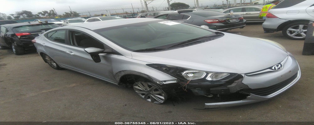 KMHDH4AE0FU303112 2015 HYUNDAI ELANTRA photo no. 13