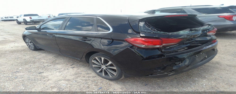 KMHH35LE8JU062850 2018 HYUNDAI ELANTRA GT photo no. 3