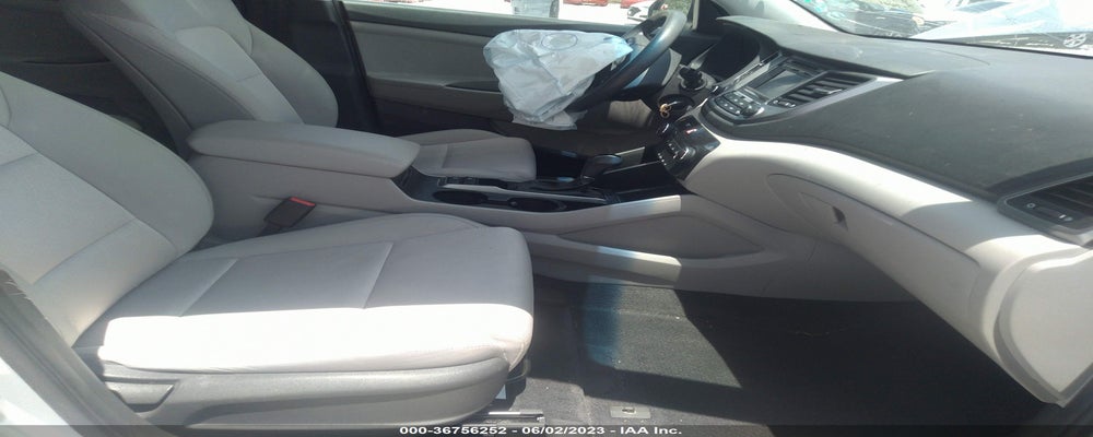KM8J33A24HU353807 2017 HYUNDAI TUCSON photo no. 5