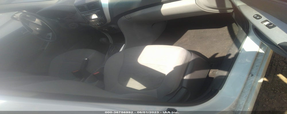 KMHCT4AE4FU818088 2015 HYUNDAI ACCENT photo no. 5