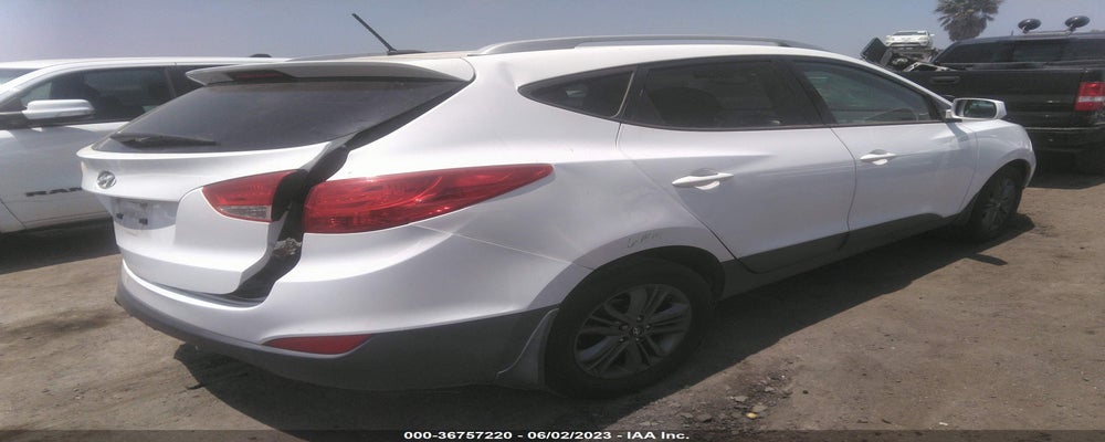 KM8JU3AG4FU013255 2015 HYUNDAI TUCSON photo no. 4