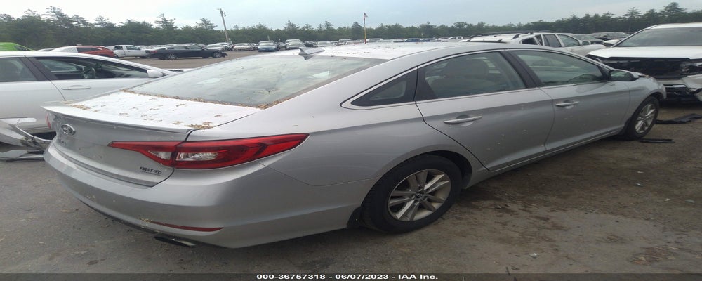 5NPE24AF5FH219073 2015 HYUNDAI SONATA photo no. 4