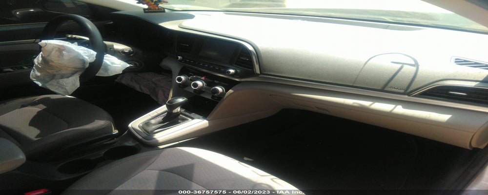 5NPD84LF1KH428814 2019 HYUNDAI ELANTRA photo no. 5