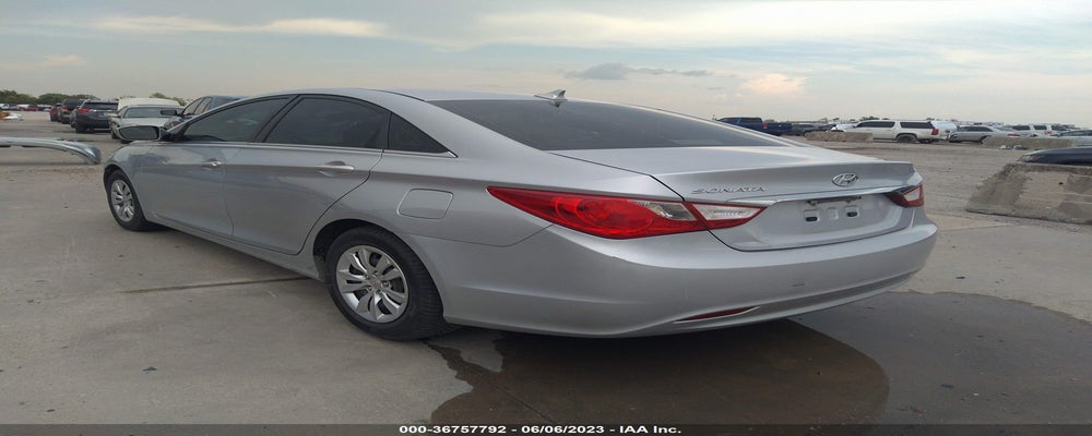 5NPEB4AC7BH226364 2011 HYUNDAI SONATA photo no. 3