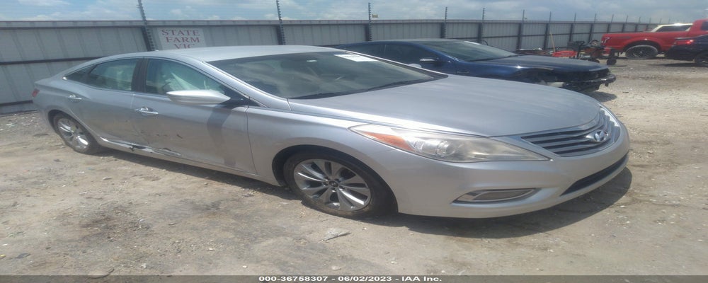 KMHFG4JG5CA137647 2012 HYUNDAI AZERA photo no. 22