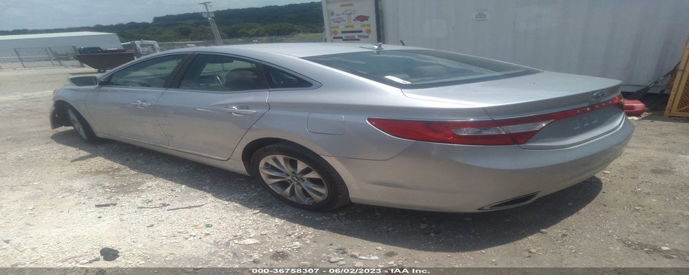 KMHFG4JG5CA137647 2012 HYUNDAI AZERA photo no. 3