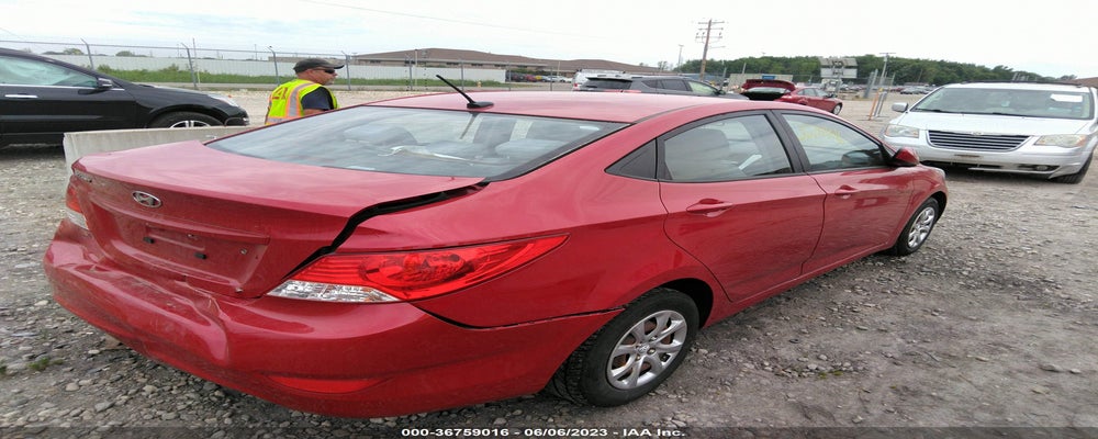 KMHCT4AE7DU499069 2013 HYUNDAI ACCENT photo no. 4