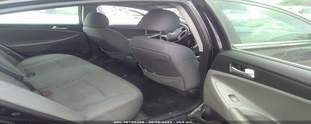 5NPEB4AC4CH461130 2012 HYUNDAI SONATA photo no. 8