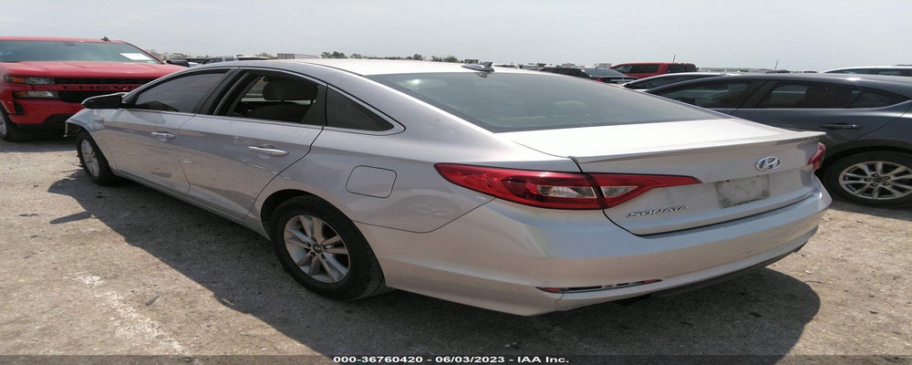 5NPE24AF2HH470426 2017 HYUNDAI SONATA photo no. 3