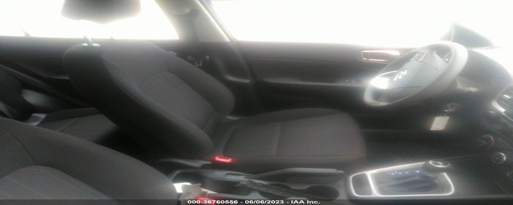 KMHRB8A33LU015142 2020 HYUNDAI VENUE photo no. 5