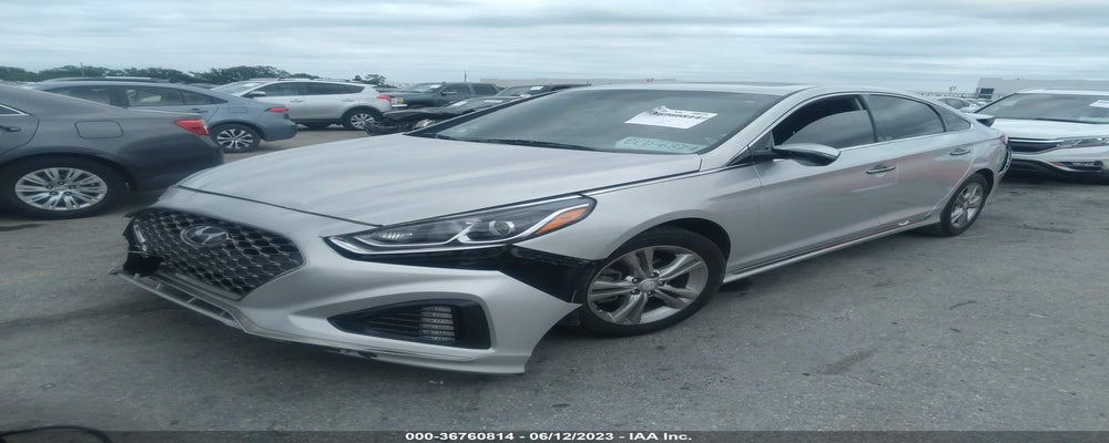 5NPE34AF0JH722208 2018 HYUNDAI SONATA photo no. 2