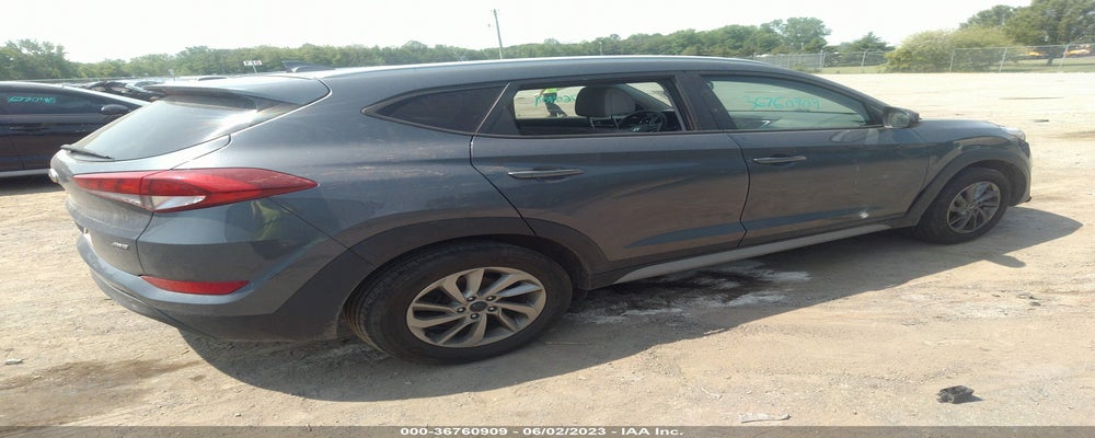 KM8J3CA40JU745724 2018 HYUNDAI TUCSON photo no. 4