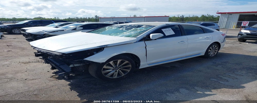 5NPE34AF2GH426289 2016 HYUNDAI SONATA photo no. 2