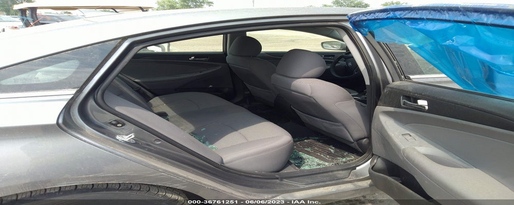 5NPEB4AC8CH324028 2012 HYUNDAI SONATA photo no. 8