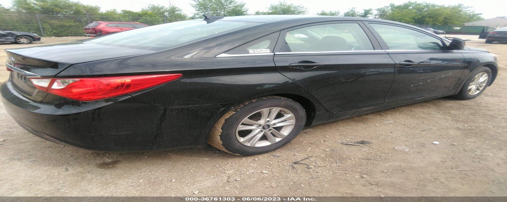 5NPEB4AC6BH252051 2011 HYUNDAI SONATA photo no. 4