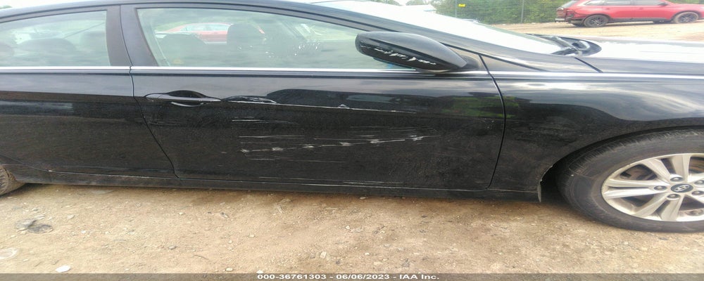 5NPEB4AC6BH252051 2011 HYUNDAI SONATA photo no. 6