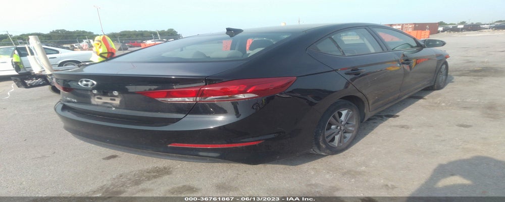 5NPD84LF0JH378468 2018 HYUNDAI ELANTRA photo no. 4