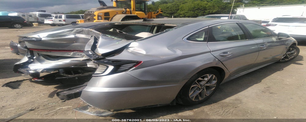 5NPEF4JA8MH097203 2021 HYUNDAI SONATA photo no. 4