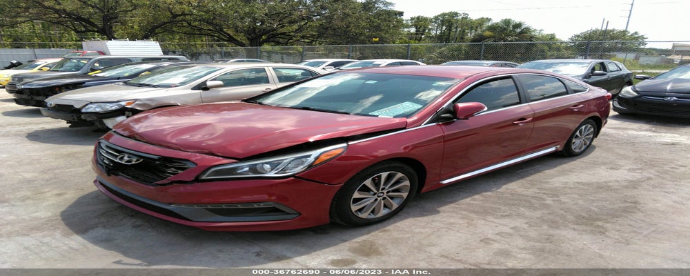 5NPE34AFXGH332595 2016 HYUNDAI SONATA photo no. 2