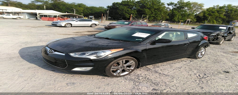 KMHTC6AD4DU108785 2013 HYUNDAI VELOSTER photo no. 2
